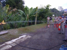 Imagem TREINAMENTO E SEGURAN�A